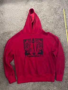 GAP 2021 Chinese New Year Bright Red Pullover Hoodie with Black Chest Print 2021